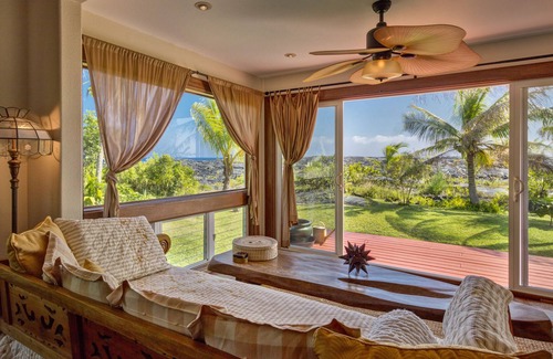 Kaimu Apartamento | Templo del Océano: Pacific Blue Ocean Views y 500 ac. de tierra del estado en su patio trasero!