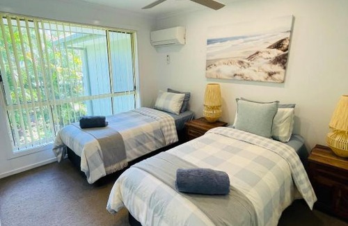 Coffs Harbour Apartamento | Ocean Tropics Lush Villa at Aanuka Resort