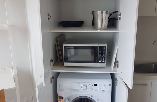 Yeppoon Apartamento | Vista al Mar 1 Unidad de cama. Cama King con baño en suite