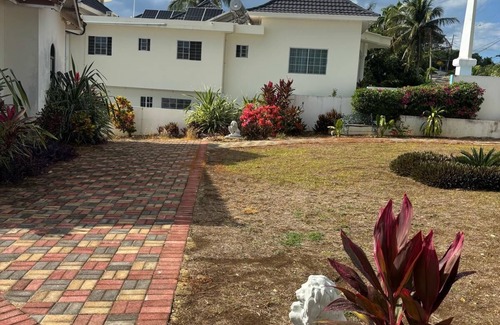 Whitehouse Villa | Ocean view 1-bedroom villa Anchor in White House