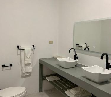 Snow Hill Casa | Ocean view 1 bedroom, 1 bathroom