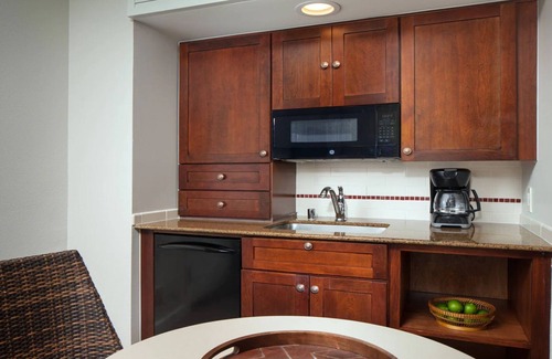 Lihue Complejo | Ocean View - 1 Bedroom - Marriott's Kauai Beach Club - Full Resort Access