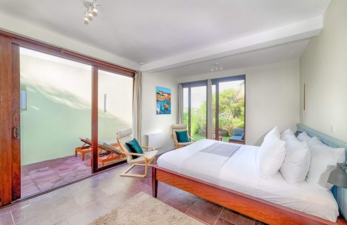 Fort Jeudy Villa | Ocean View - 2-bedroom Villa with Garden