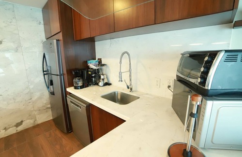 Punta Cancún Apartamento | Ocean View 2BR Apartment in Cancun Hotel Zone – Prime Location!