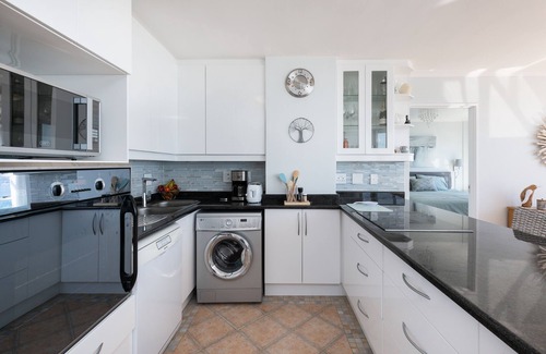 Bloubergstrand Apartamento | Ocean View A1101 by CTHA