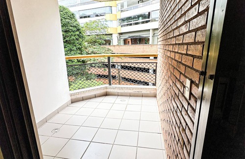 Parque Enseada Apartamento | Ocean View and Air Conditioning