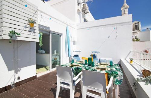 Patio Apartamento | Ocean View Apartment Hakuna Matata