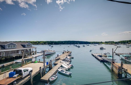 Manset Apartamento | Ocean-View Apt in the Heart of Southwest Harbor!