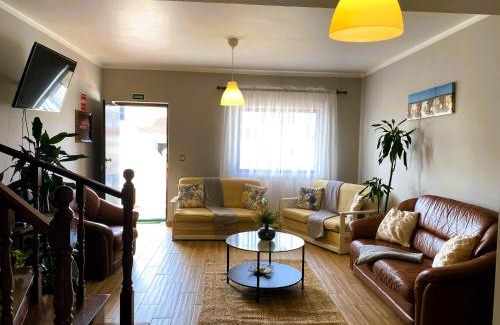 Peniche Villa | Ocean view - Baleal beach house - Surf & Relax