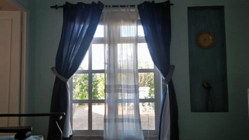 Simon's Town Villa | Ocean View Beach House