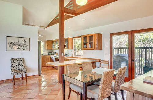 Kona Paradise Casa | ¡Capitán Cook ‘Anji’s Beach House’ con Lanai y vistas!