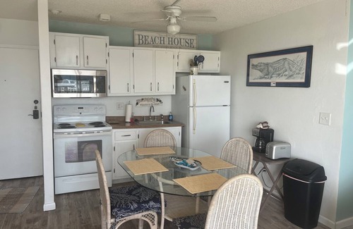 Laguna Shores Condominio | Condominio frente al mar