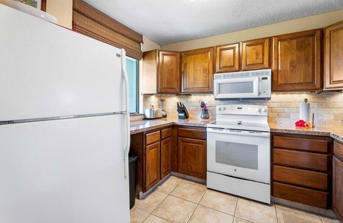 Kahaluu Bay Condominio | Condominio con vista al mar! Al otro lado de White Sands Beach! Remodelado!
