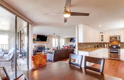 Del Mar Condominio | Ocean View Condo pool spa gym tennis