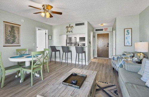 Flagler Beach Condominio | Ocean View Condo | Flagler Beach | Enjoy the Pool, Fitness Center, Tennis & Shuffleboard Court
