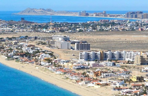 Las Conchas Casa | Ocean View Condo with Pools and Easy Beach Access