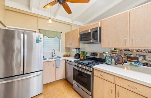 Poipu Casa | Ocean View Cottage Wlk To Poipu & Brenneckes Beach