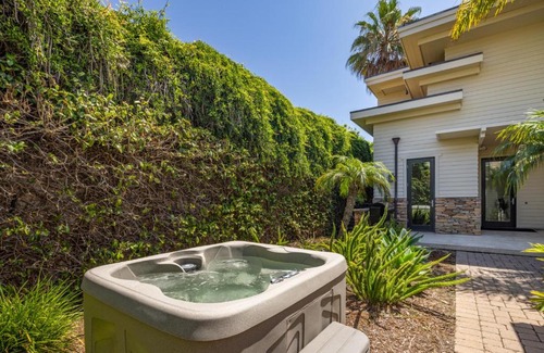 Del Mar Casa | Ocean View Del Mar Beach Home w Jacuzzi