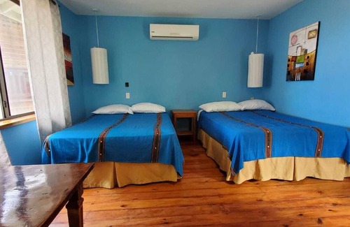 Antoneys Cay Complejo | Ocean View Double West End Land's End Hotel Resort Roatan Honduras