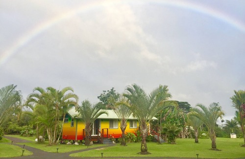 Pahoa Casa | Ocean View Estate with private hiking trail and volcanically heated hot tubs.