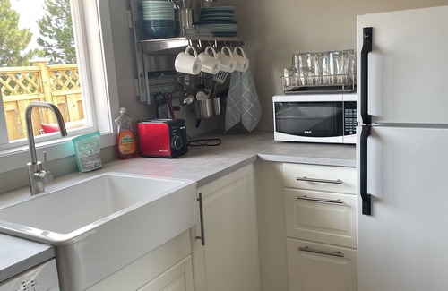 Tryon Cabaña | Ocean View Family Friendly Cottage