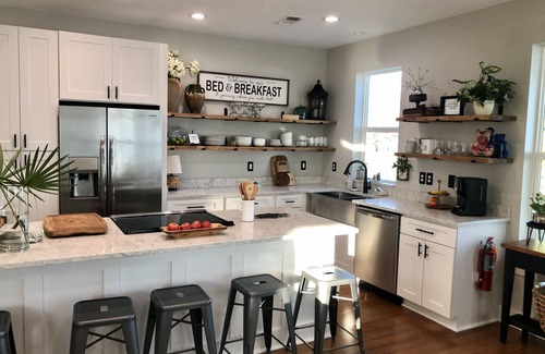 Long Beach Casa | WAIT..WHAT..that ocean view from EVERY room? Welcome to The Beach House! 3bd/3ba