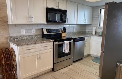 Hudson Condominio | Ocean View from Every Room of this 7th Floor Condo