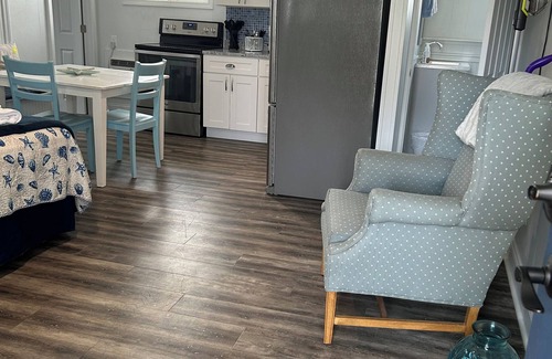 Old Orchard Beach Condominio | Ocean view, fully renovated beach condo!!! Steps to the sand, sleeps 6
