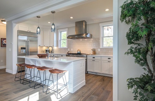 Seabrook Casa | Ocean-View Getaway -Chefs Kitchen, Private Hot Tub, Dog Friendly, Double Patio