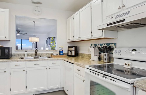 Butler Beach Apartamento | Ocean View Getaway in Historic St Augustine