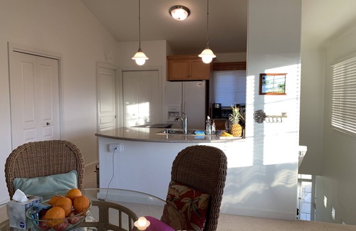 Ko Olina Casa | Ocean view home office