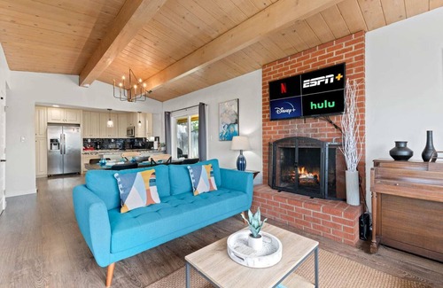 Sunset Cliffs Casa | LOVELY Ocean View Beach House 3BR Sleeps 9