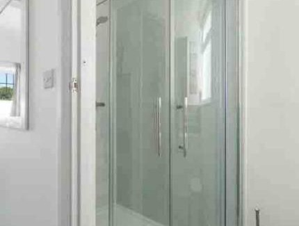 Worthing Casa | Ocean View in Worthing, sleeps 9