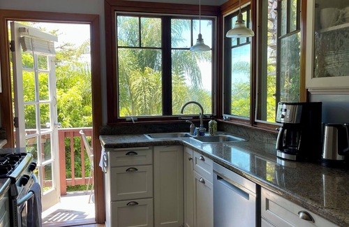 South Laguna Cabaña | Vista al mar Laguna Beach Cottage & Private Garden 600 pies a Thousand Steps Beach
