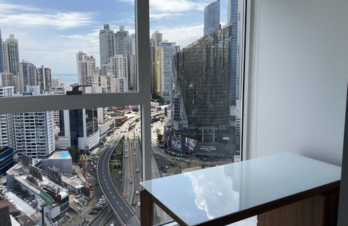 Tumba Vieja Apartamento | Ocean-view Luxe 2-Bedroom at Magnificent Wanders Yoo, Ave Balboa, Panama City!