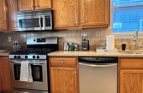 Willoughby Spit Casa | Ocean View Luxe Beach House. Sleeps 8! Seabreeze