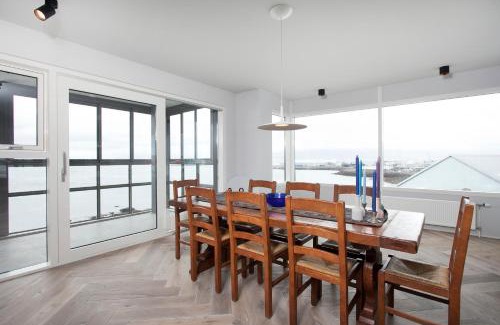 Grandar Apartamento | Ocean View Luxury Apartment in Central Reykjavik