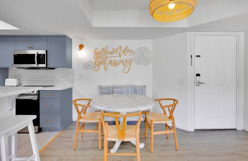 Saint Simons Island Condominio | *Ocean View*| Newly Updated | Free Bikes