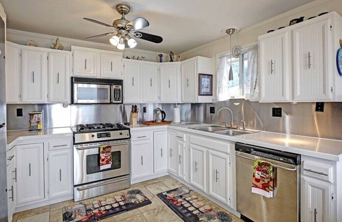 Camano Island Casa | Ocean View Retreat | Private Beach Access