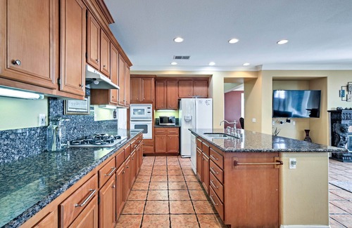 Ocean View Hills Casa | ¡NUEVO! Casa de lujo en San Diego con piscina y oasis al aire libre.