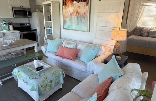 Spanish Wells Cabaña | Ocean View, Sleeps 8, SUP, Beach Toys