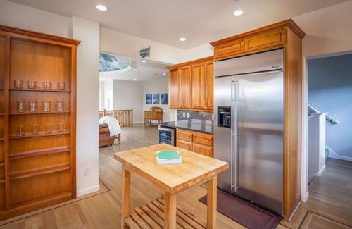 El Granada Casa | Ocean View & Steps to Beach - Miramar Home - Roof Deck, Coastal Trail, Restaurants, Activities