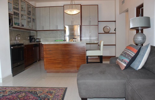 Cabo Bello Condominio | Condominio con vista al mar con acceso a playa privada.