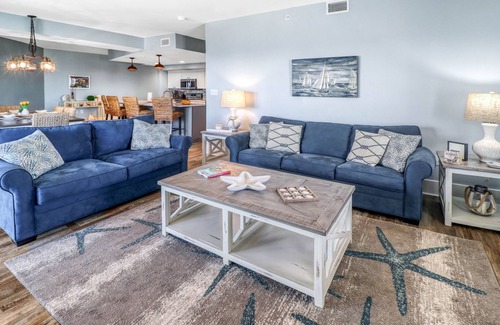 Mexico Beach Condominio | Ocean view, three bedroom, two bath condo in Mexico Beach.