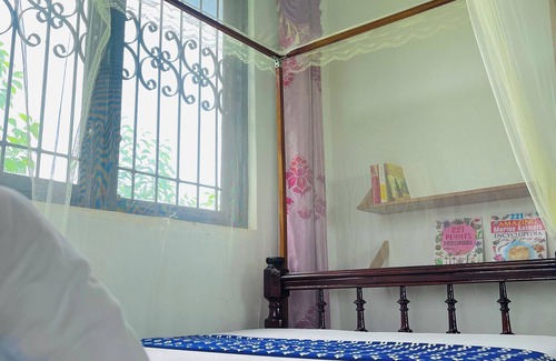 Kidoti Cama Y Desayuno | Ocean View Room at The Adventure Villa + Breakfast