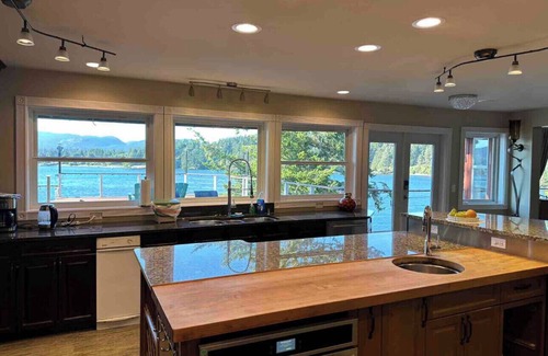 Juan de Fuca Electoral Area Casa | Ocean view use with huge party deck