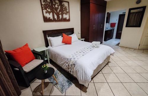 Port Edward Apartamento | Ocean View Villas F10