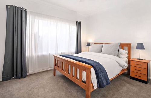 Boat Harbour Casa | Ocean views and stroll to beach from this beautiful renovated house