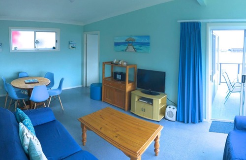 Crescent Head Casa | OCEAN VIEWS & CLOSE TO SHOPS & CAFES