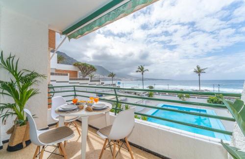 Punta del Hidalgo Apartamento | Ocean Views